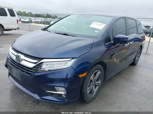 5FNRL6H85JB001501 2018 HONDA ODYSSEY - Image 2