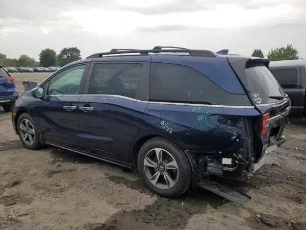 5FNRL6H85JB015723 2018 HONDA ODYSSEY - Image 2