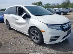 5FNRL6H85JB018458 2018 HONDA ODYSSEY