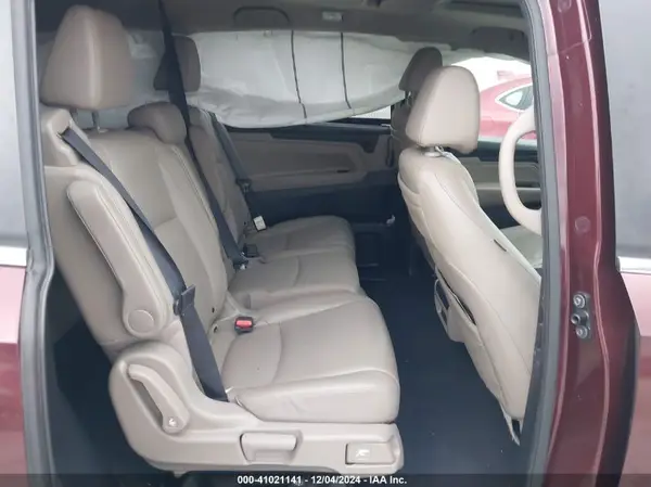 5FNRL6H85JB026592 2018 HONDA ODYSSEY - Image 8