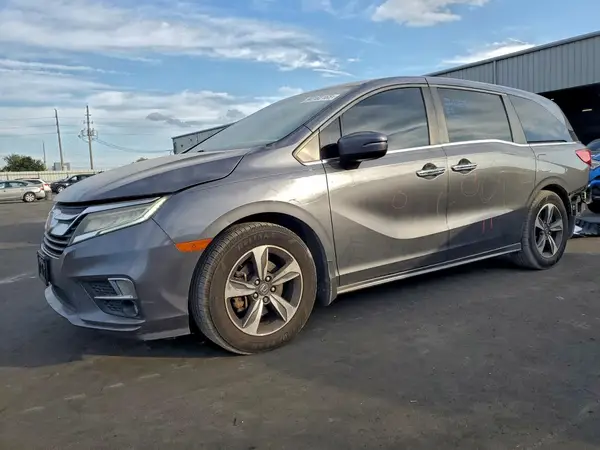 5FNRL6H85JB029556 2018 HONDA ODYSSEY - Image 1