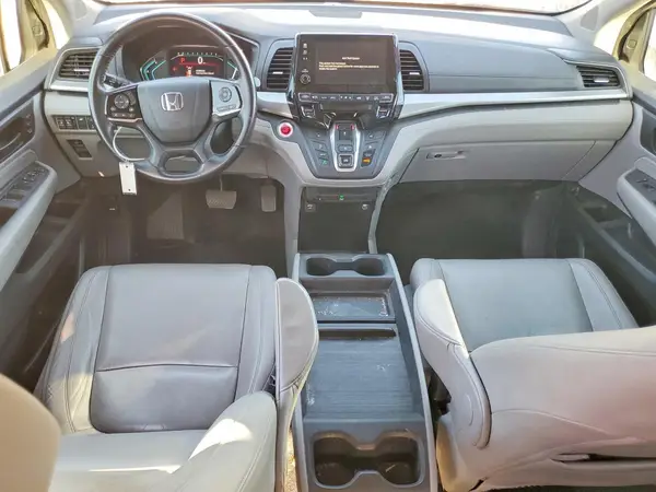 5FNRL6H85JB049659 2018 HONDA ODYSSEY - Image 8