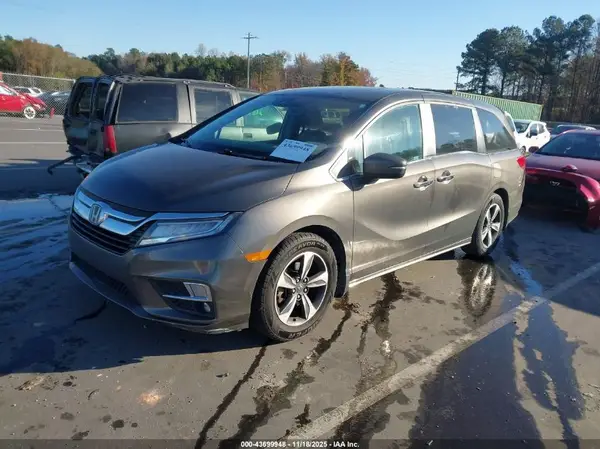 5FNRL6H85JB076120 2018 HONDA ODYSSEY - Image 2