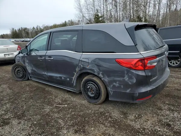 5FNRL6H85JB506390 2018 HONDA ODYSSEY - Image 2