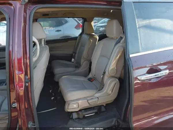 5FNRL6H85KB094005 2019 HONDA ODYSSEY - Image 8