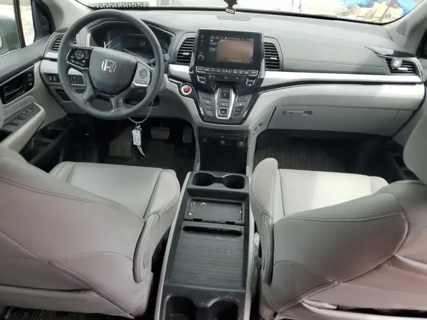 5FNRL6H85PB028013 2023 HONDA ODYSSEY - Image 8