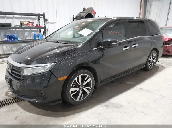 5FNRL6H85PB039450 2023 HONDA ODYSSEY - Image 2
