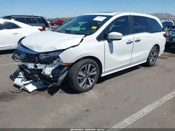 5FNRL6H85RB000411 2024 HONDA ODYSSEY - Image 2