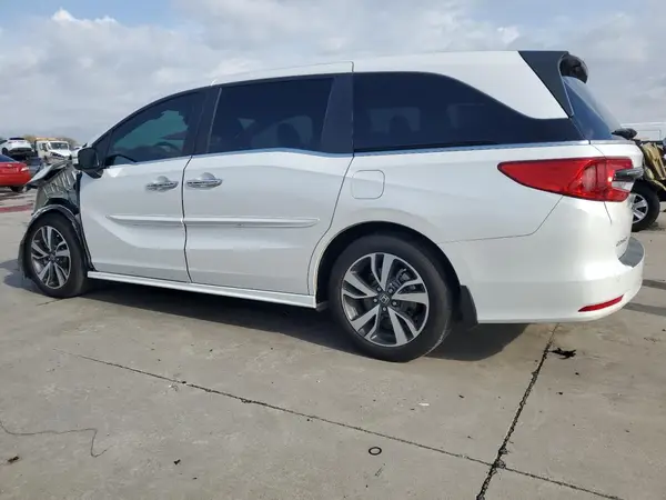 5FNRL6H85RB003180 2024 HONDA ODYSSEY - Image 2