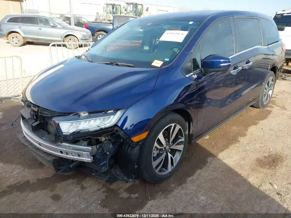 5FNRL6H85RB006709 2024 HONDA ODYSSEY - Image 2