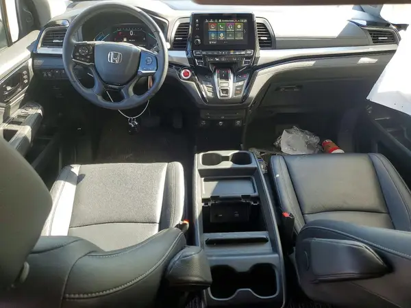 5FNRL6H85RB027625 2024 HONDA ODYSSEY - Image 8