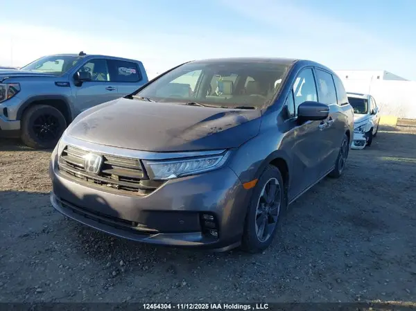 5FNRL6H85RB500035 2024 HONDA ODYSSEY - Image 2