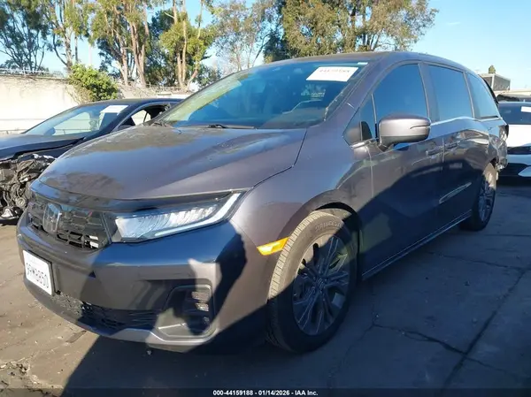 5FNRL6H85SB024049 2025 HONDA ODYSSEY - Image 2