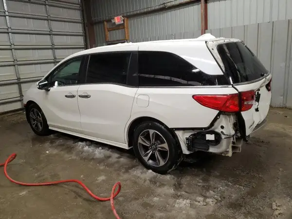 5FNRL6H86JB000972 2018 HONDA ODYSSEY - Image 2