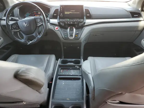 5FNRL6H86JB006562 2018 HONDA ODYSSEY - Image 8