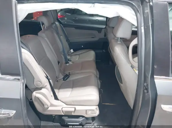 5FNRL6H86JB007596 2018 HONDA ODYSSEY - Image 8