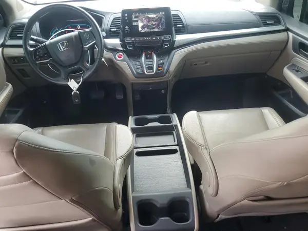 5FNRL6H86JB019585 2018 HONDA ODYSSEY - Image 8