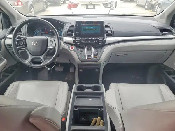 5FNRL6H86JB034930 2018 HONDA ODYSSEY - Image 8