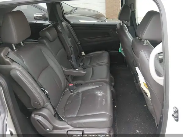 5FNRL6H86JB039383 2018 HONDA ODYSSEY - Image 8