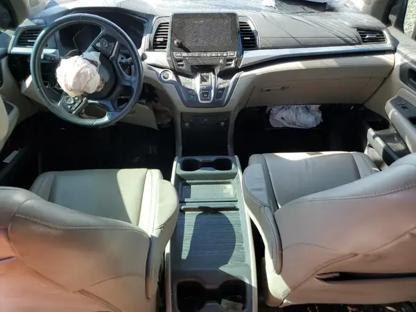 5FNRL6H86JB053185 2018 HONDA ODYSSEY - Image 8