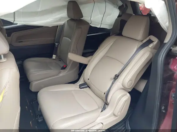 5FNRL6H86JB076885 2018 HONDA ODYSSEY - Image 8