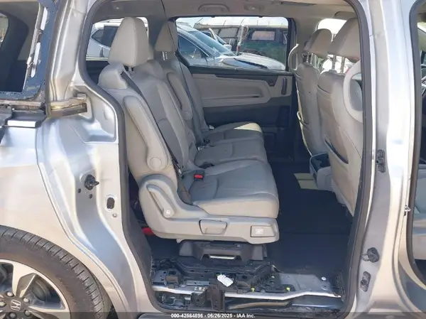 5FNRL6H86LB032453 2020 HONDA ODYSSEY - Image 8