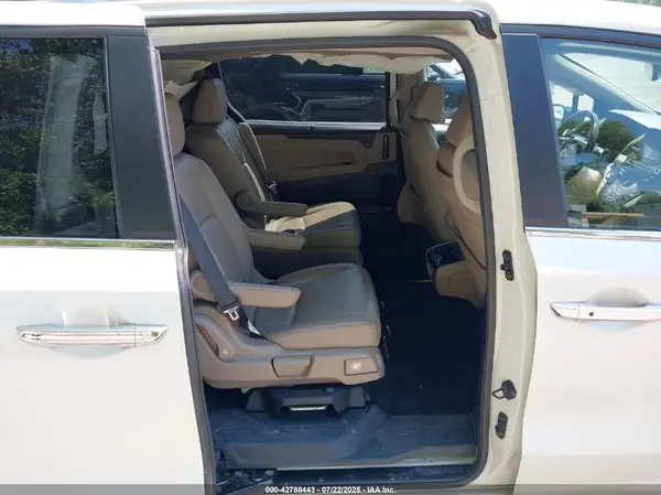 5FNRL6H86NB046792 2022 HONDA ODYSSEY - Image 8