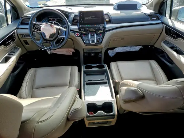 5FNRL6H86PB018123 2023 HONDA ODYSSEY - Image 8
