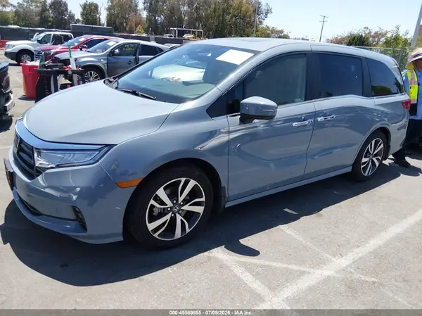 5FNRL6H86RB018349 2024 HONDA ODYSSEY - Image 2
