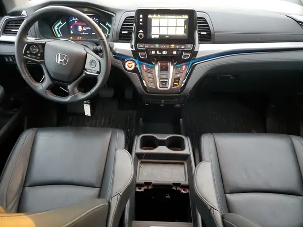 5FNRL6H86RB021686 2024 HONDA ODYSSEY - Image 8