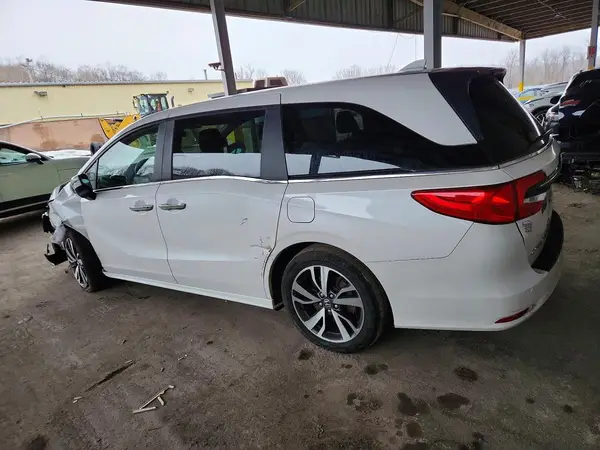 5FNRL6H86RB038228 2024 HONDA ODYSSEY - Image 2