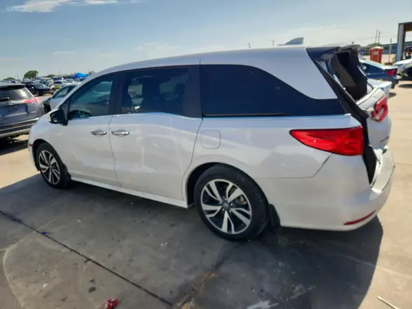 5FNRL6H86RB052517 2024 HONDA ODYSSEY - Image 2