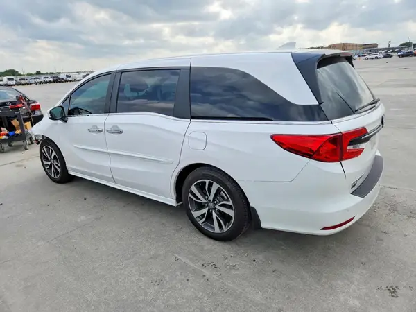 5FNRL6H86RB075666 2024 HONDA ODYSSEY - Image 2