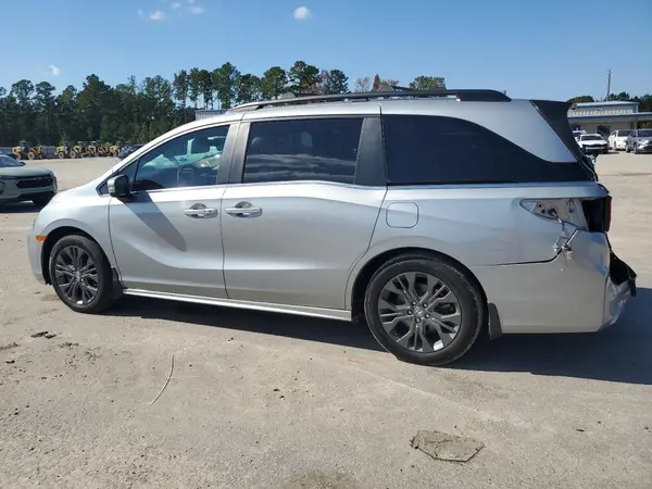 5FNRL6H86SB025758 2025 HONDA ODYSSEY - Image 2