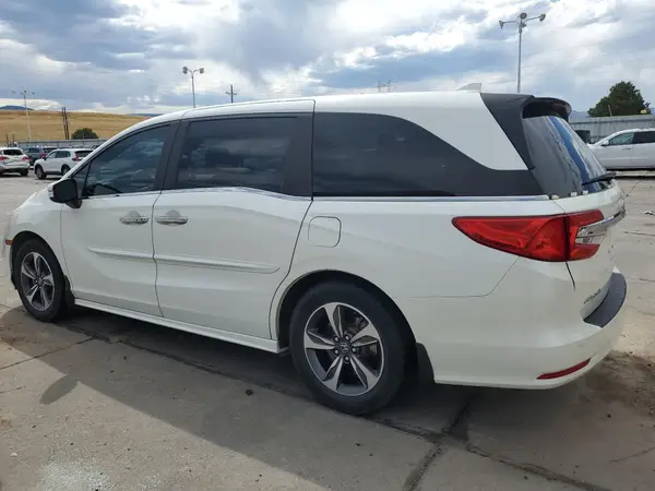 5FNRL6H87JB011690 2018 HONDA ODYSSEY - Image 2
