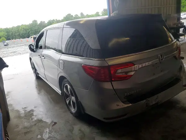 5FNRL6H87JB031714 2018 HONDA ODYSSEY - Image 2