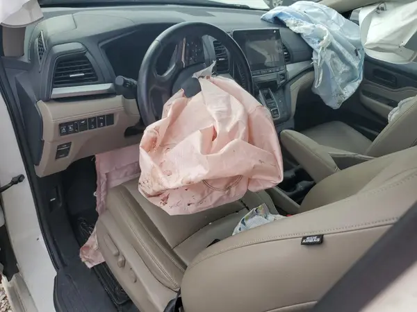 5FNRL6H87JB035147 2018 HONDA ODYSSEY - Image 8
