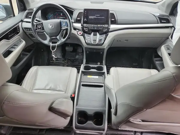5FNRL6H87JB506973 2018 HONDA ODYSSEY - Image 8