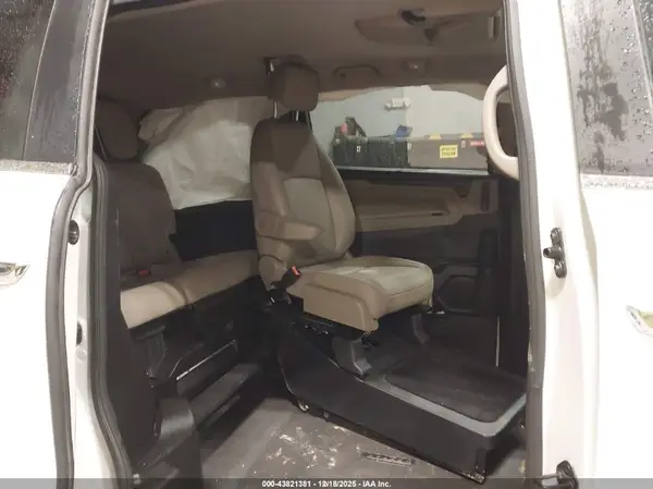 5FNRL6H87NB024851 2022 HONDA ODYSSEY - Image 8