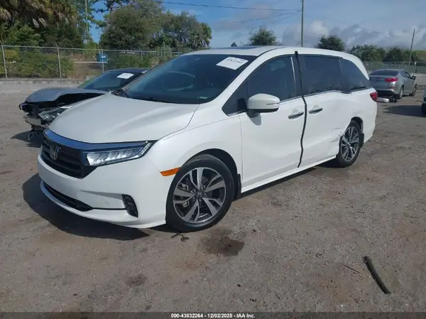 5FNRL6H87PB024156 2023 HONDA ODYSSEY - Image 2