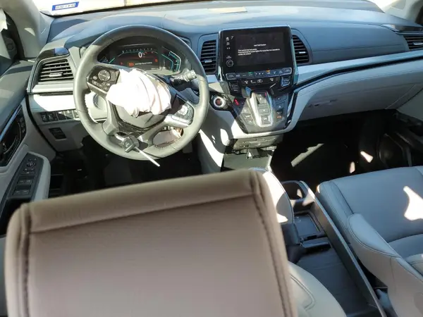 5FNRL6H87PB032886 2023 HONDA ODYSSEY - Image 8