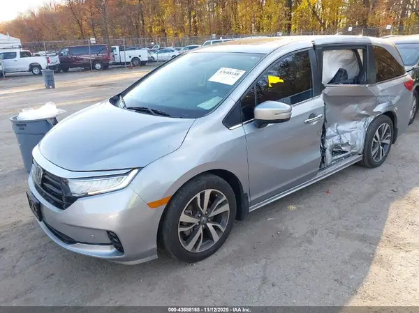 5FNRL6H87PB056525 2023 HONDA ODYSSEY - Image 2