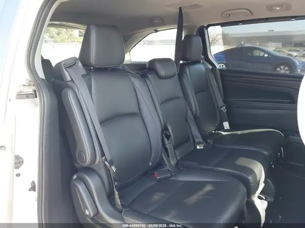 5FNRL6H87RB015430 2024 HONDA ODYSSEY - Image 8