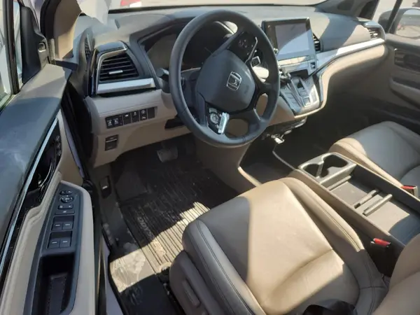 5FNRL6H87RB017467 2024 HONDA ODYSSEY - Image 8
