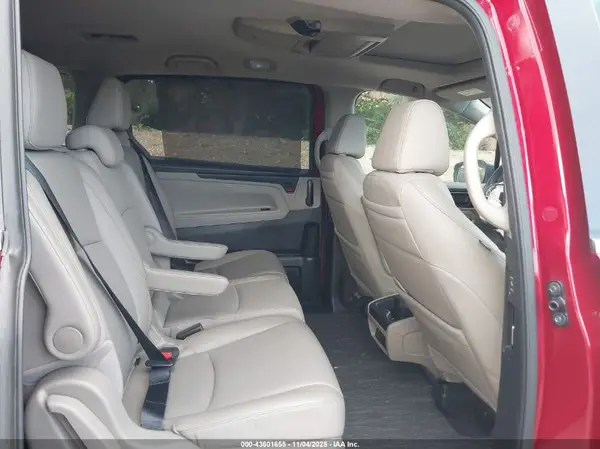 5FNRL6H87RB022393 2024 HONDA ODYSSEY - Image 8