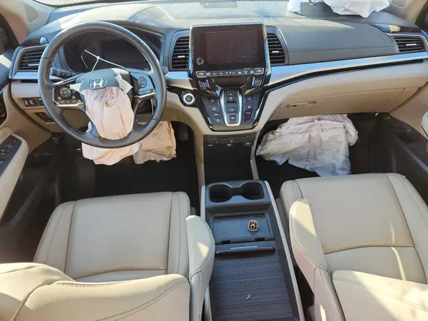5FNRL6H87RB037797 2024 HONDA ODYSSEY - Image 8