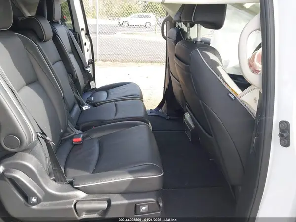 5FNRL6H87SB040267 2025 HONDA ODYSSEY - Image 8