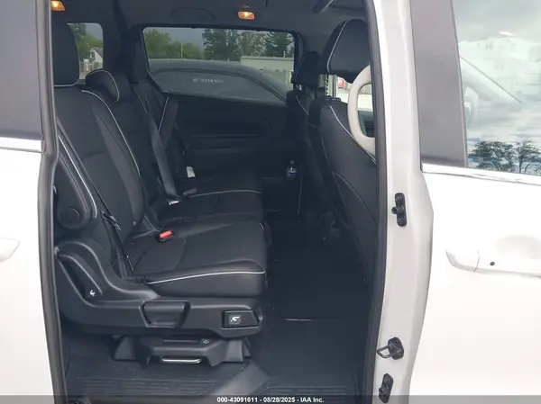 5FNRL6H87SB052953 2025 HONDA ODYSSEY - Image 8