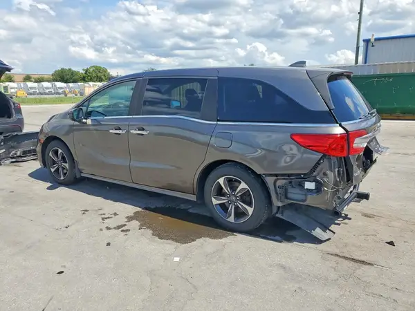 5FNRL6H88JB005171 2018 HONDA ODYSSEY - Image 2