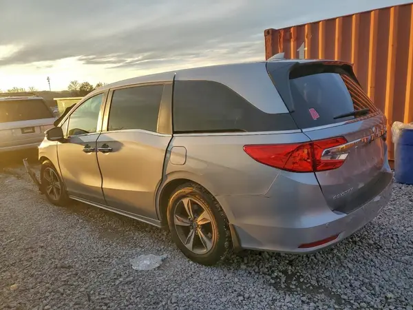 5FNRL6H88JB023265 2018 HONDA ODYSSEY - Image 2